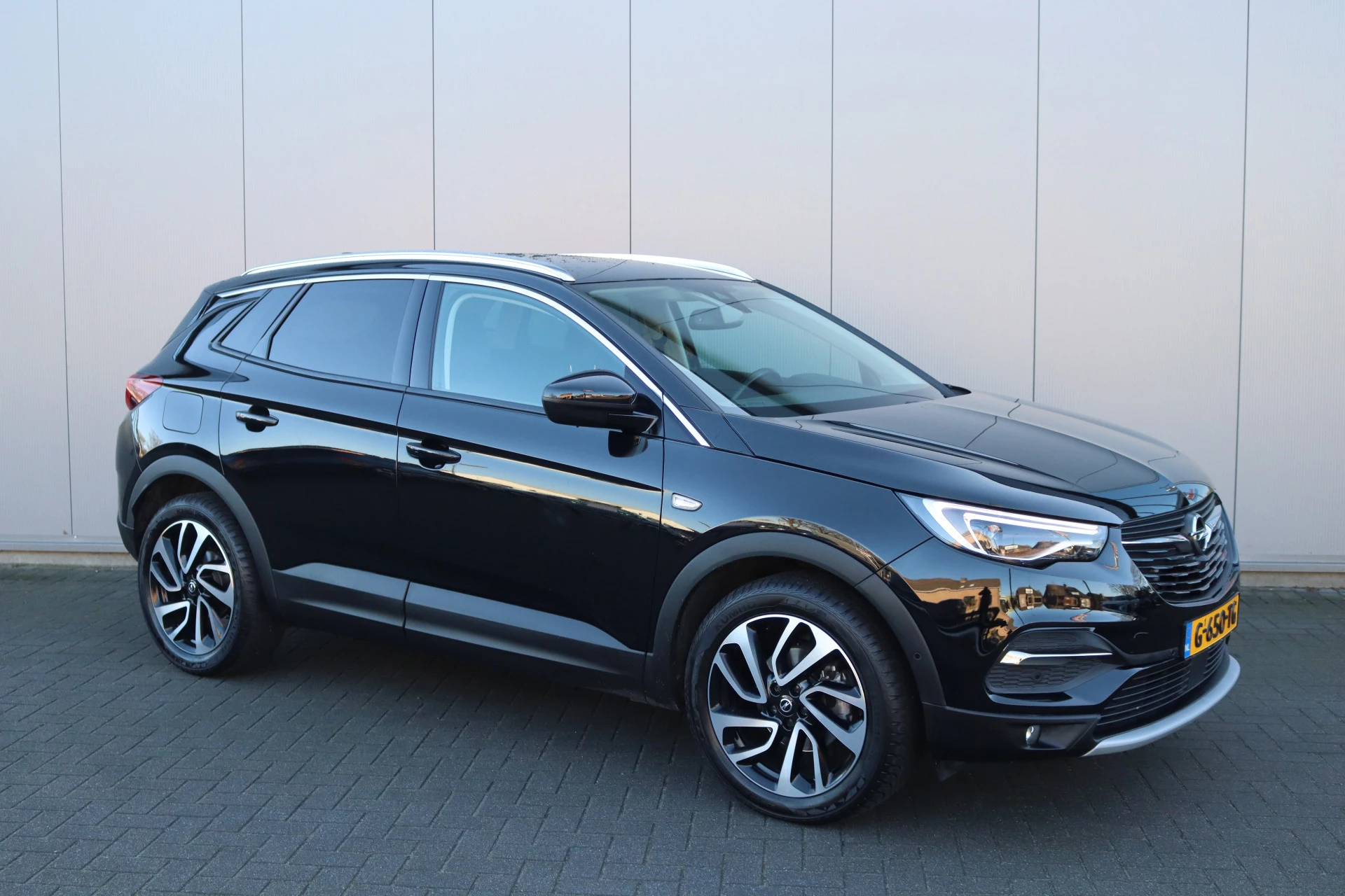 Hoofdafbeelding Opel Grandland X