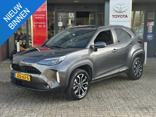 Toyota Yaris Cross 1.5 Hybrid 115 First Edition STOEL/STUURVERWARMING APPLE/ANDROID CAMERA CLIMA NAVI AD-CRUISE PRIVACY-GLASS 17"LM-VELGEN