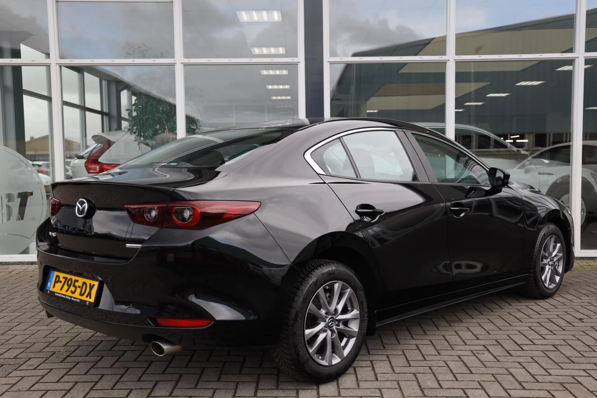 Hoofdafbeelding Mazda 3