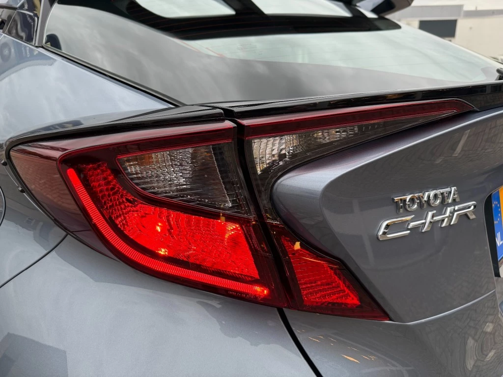 Hoofdafbeelding Toyota C-HR