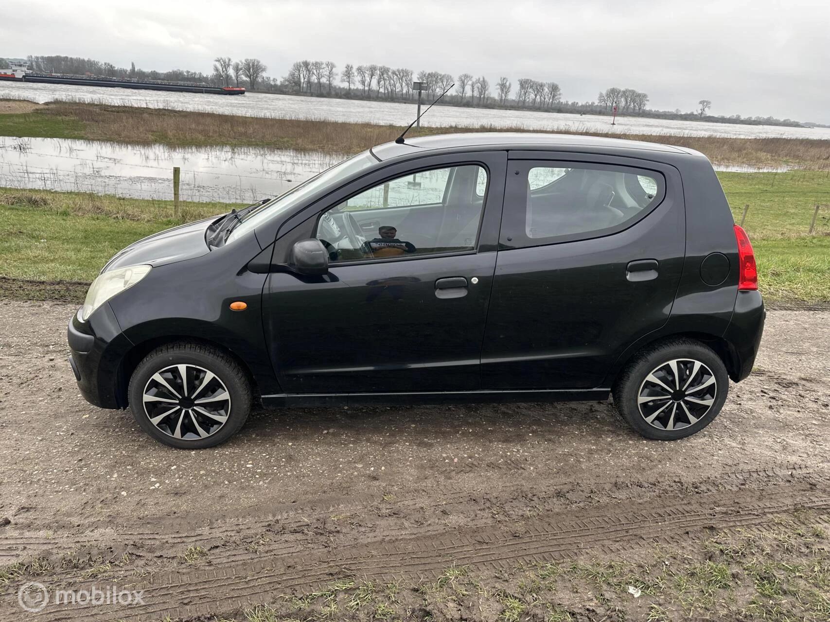 Hoofdafbeelding Nissan Pixo