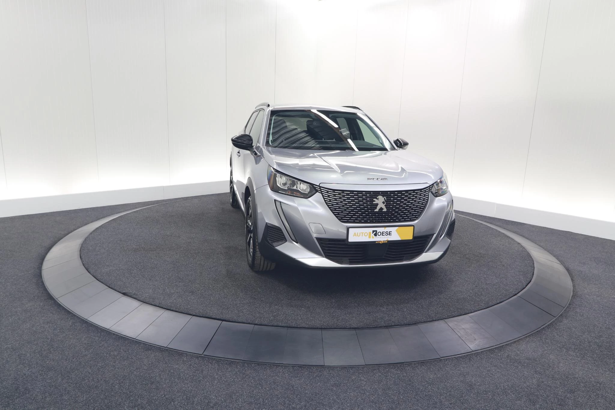 Hoofdafbeelding Peugeot e-2008