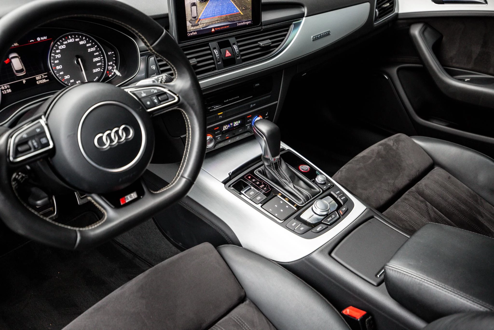 Hoofdafbeelding Audi S6