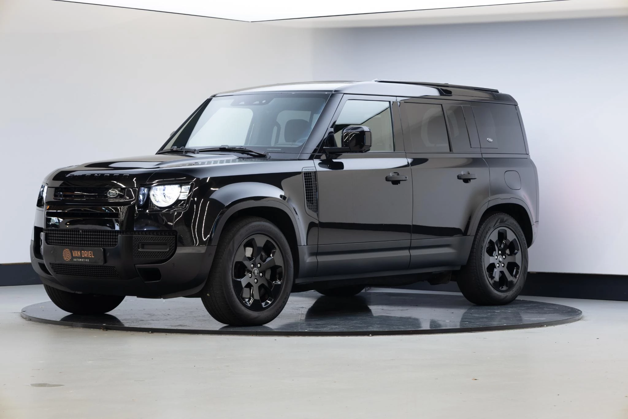 Hoofdafbeelding Land Rover Defender