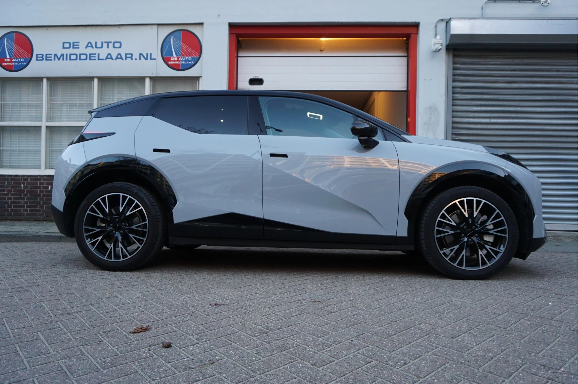 Hoofdafbeelding Volvo EX30