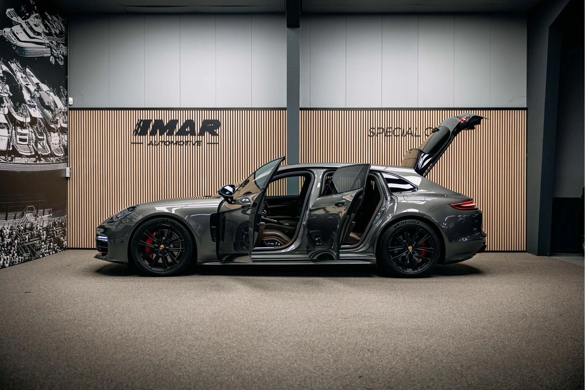 Hoofdafbeelding Porsche Panamera