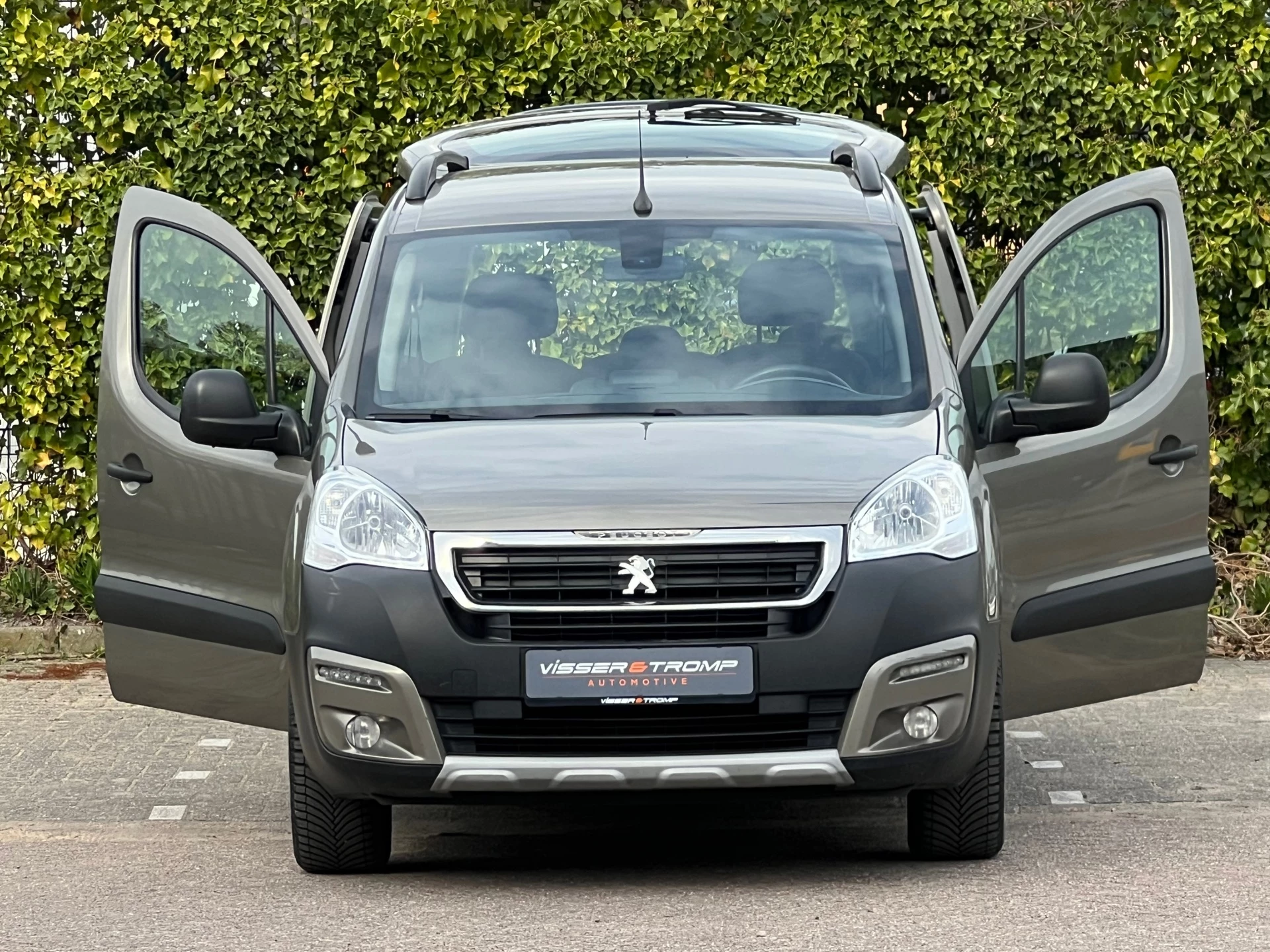 Hoofdafbeelding Peugeot Partner