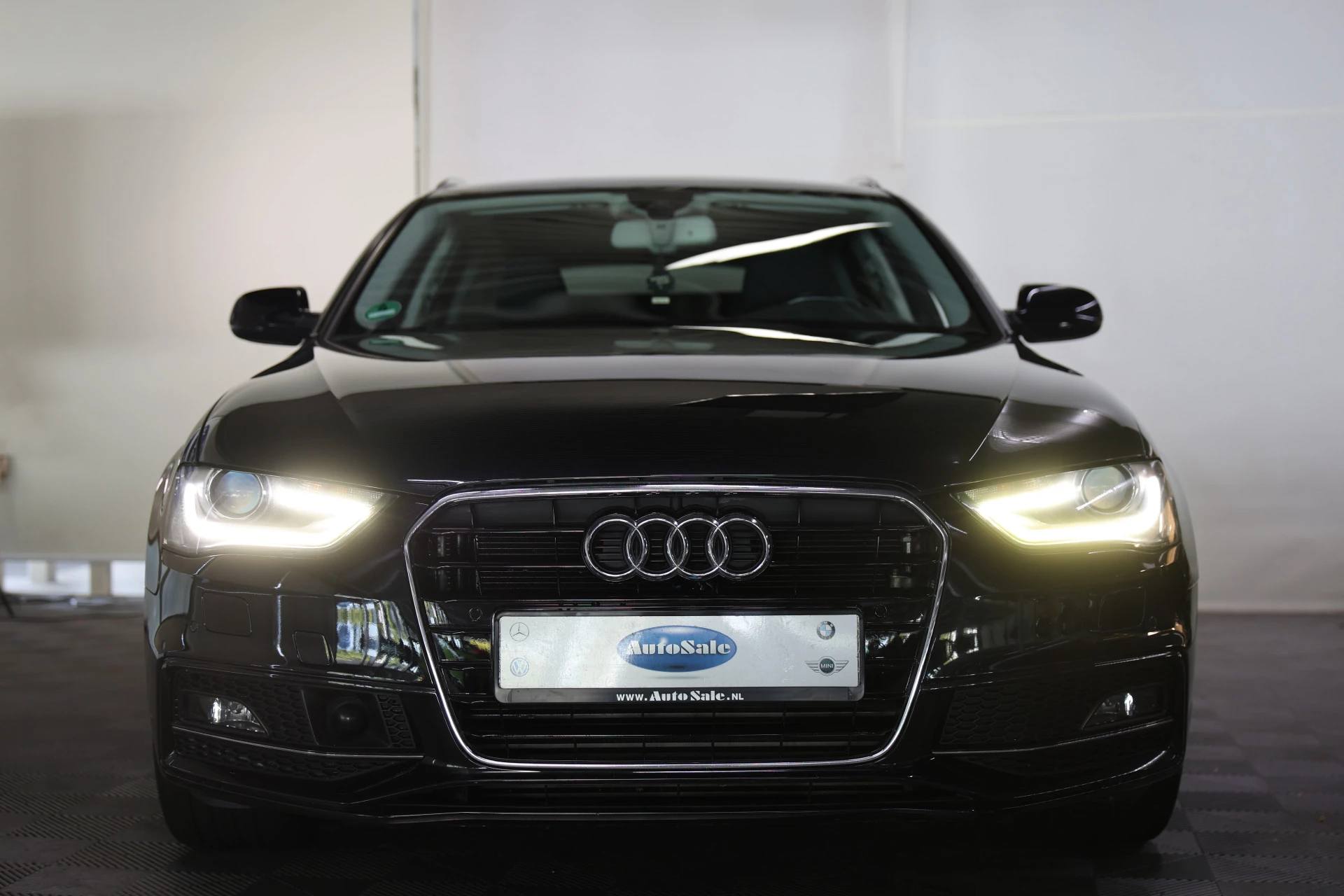 Hoofdafbeelding Audi A4