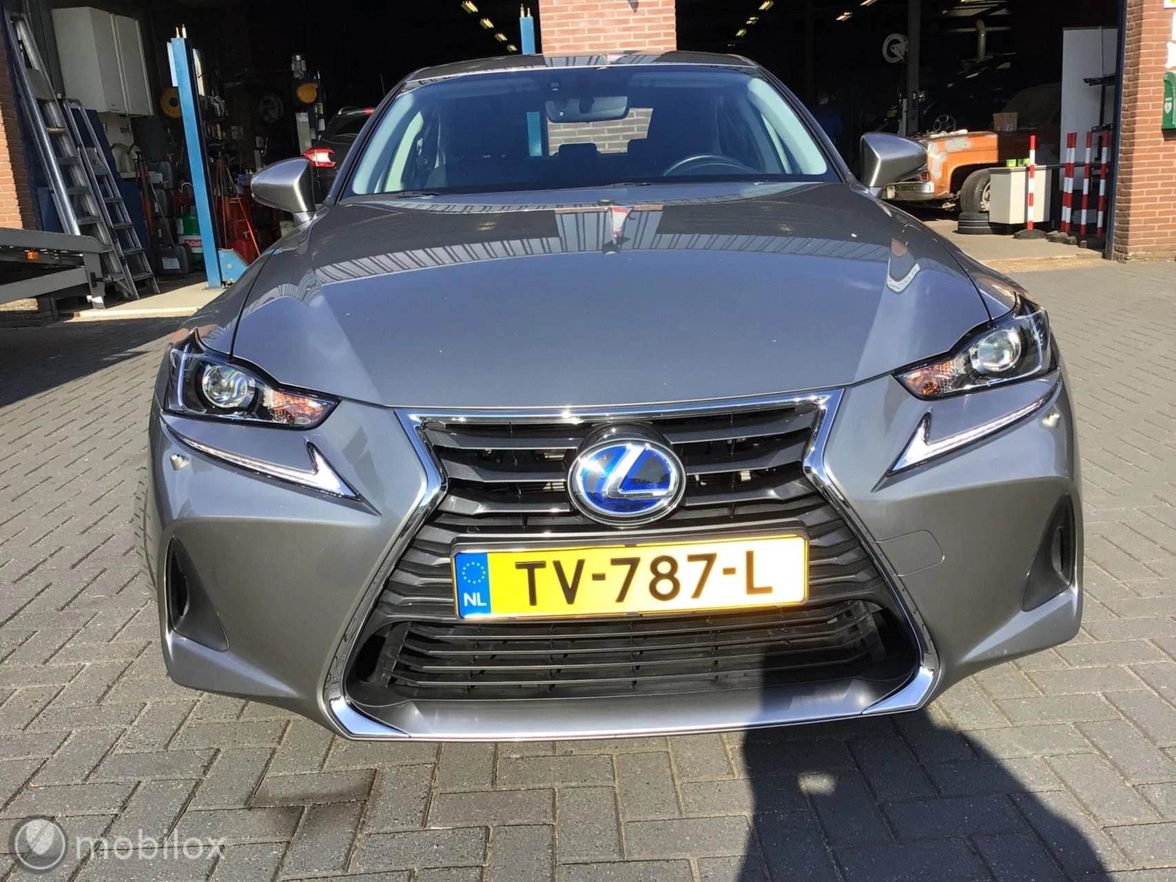 Hoofdafbeelding Lexus IS