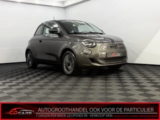 Fiat 500 RED 24 kWh Clima, Parkeersensoren, Winterpakket, Keyless start, Cruise control, Lichtmetalen velgen