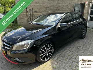 Mercedes A-klasse 180 Edition Navigatie 4U3