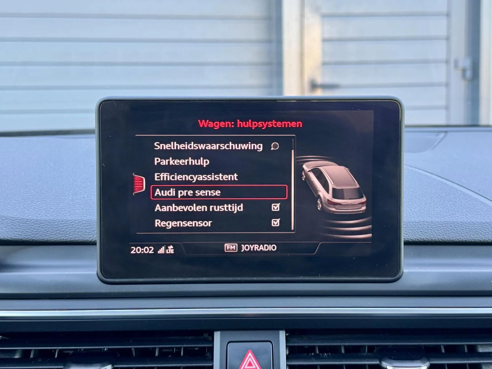 Hoofdafbeelding Audi A4