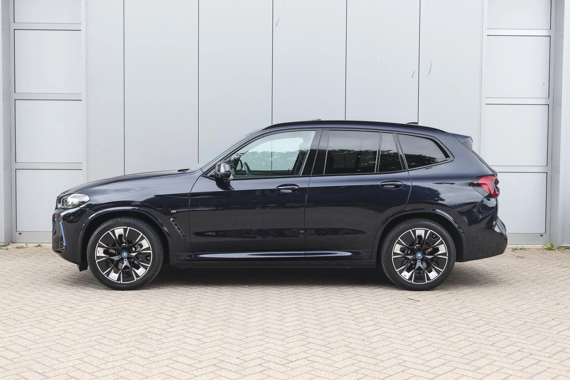 Hoofdafbeelding BMW iX3