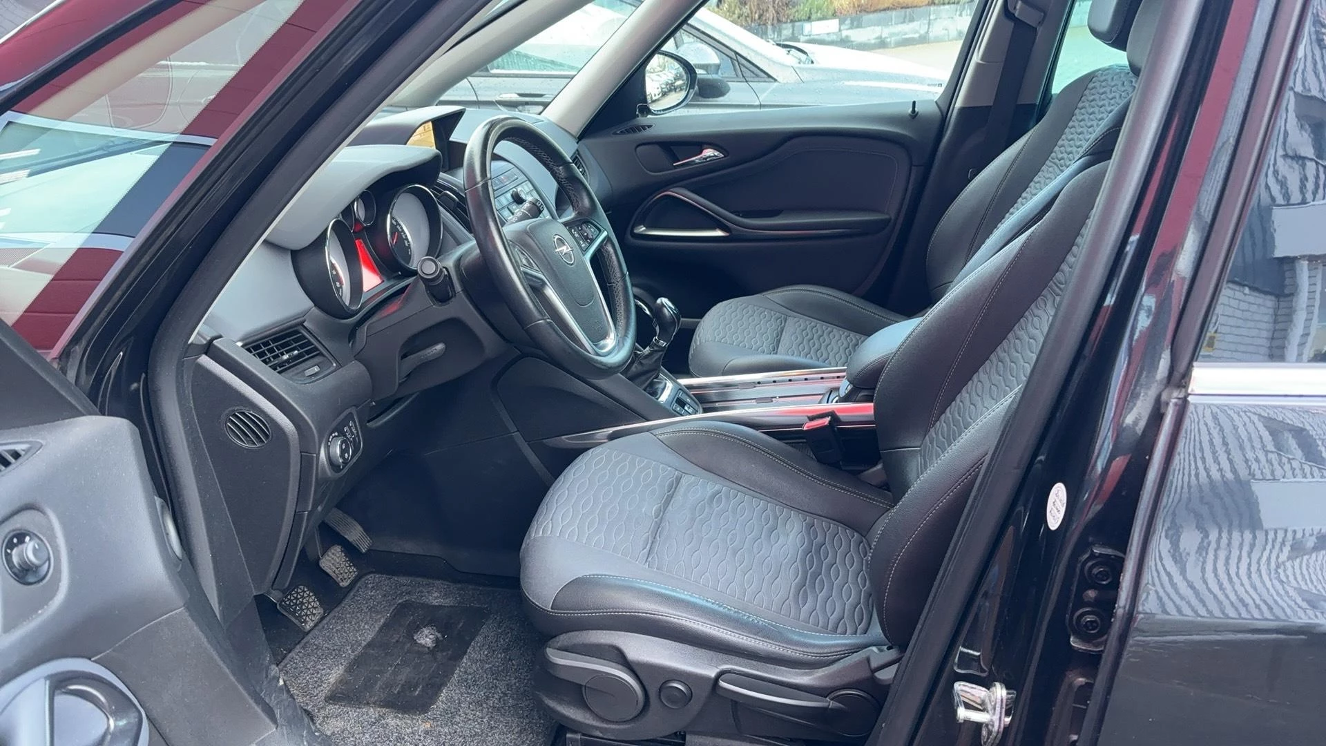 Hoofdafbeelding Opel Zafira