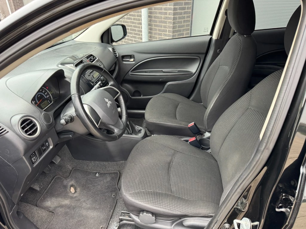 Hoofdafbeelding Mitsubishi Space Star