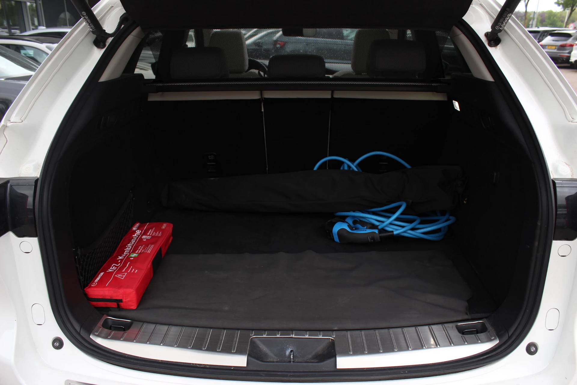 Hoofdafbeelding Mazda CX-60