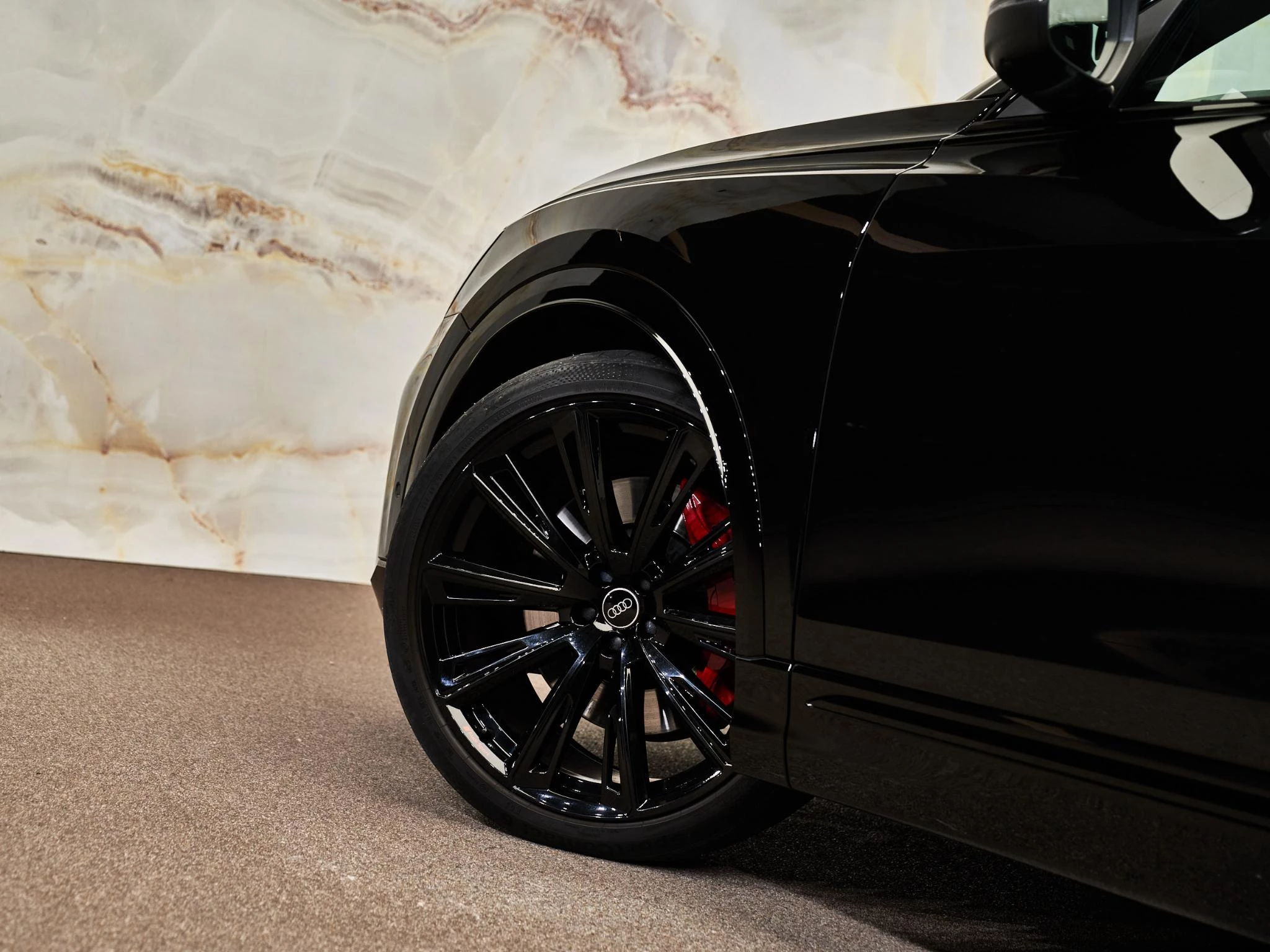 Hoofdafbeelding Audi Q8