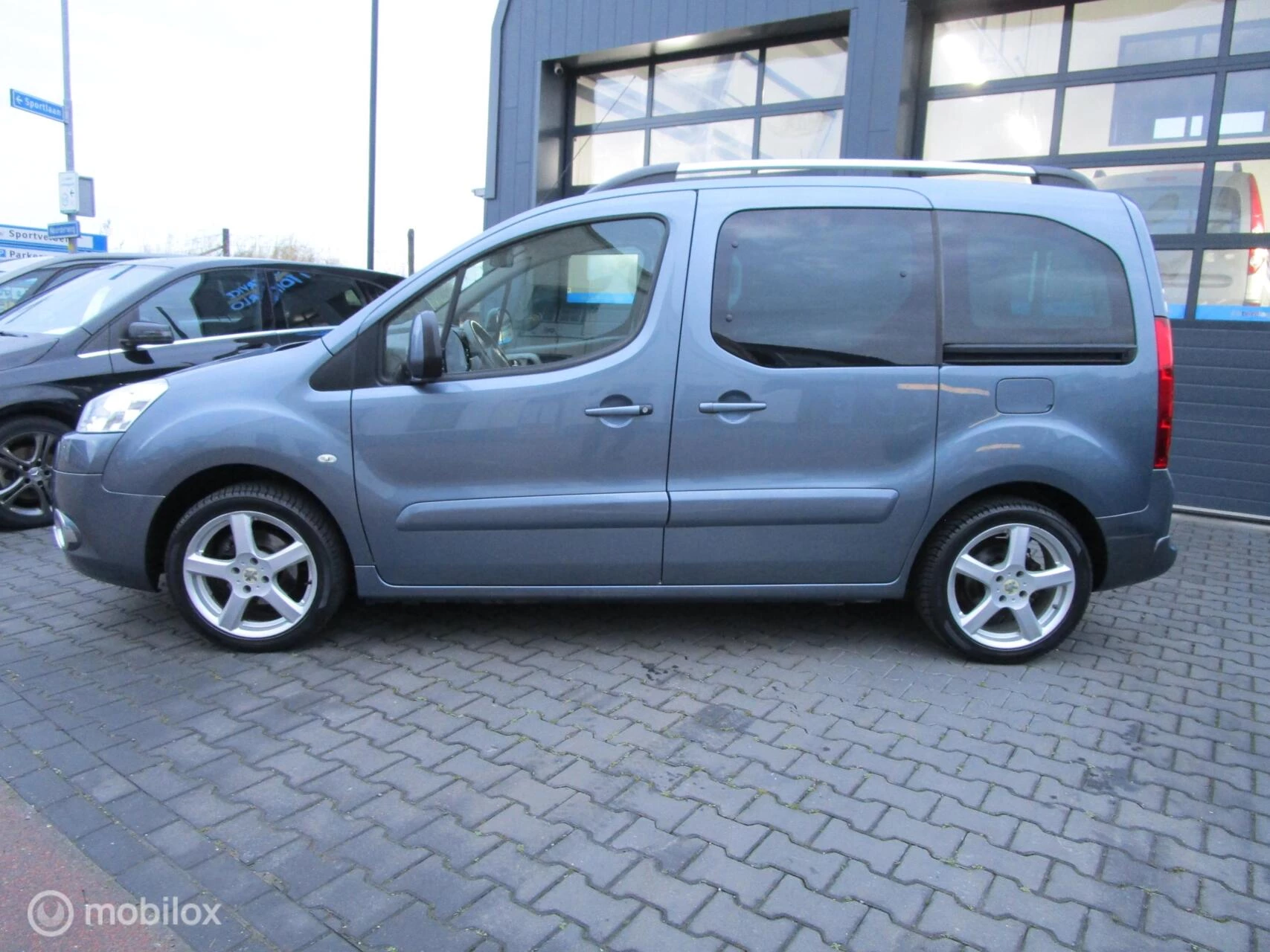 Hoofdafbeelding Peugeot Partner