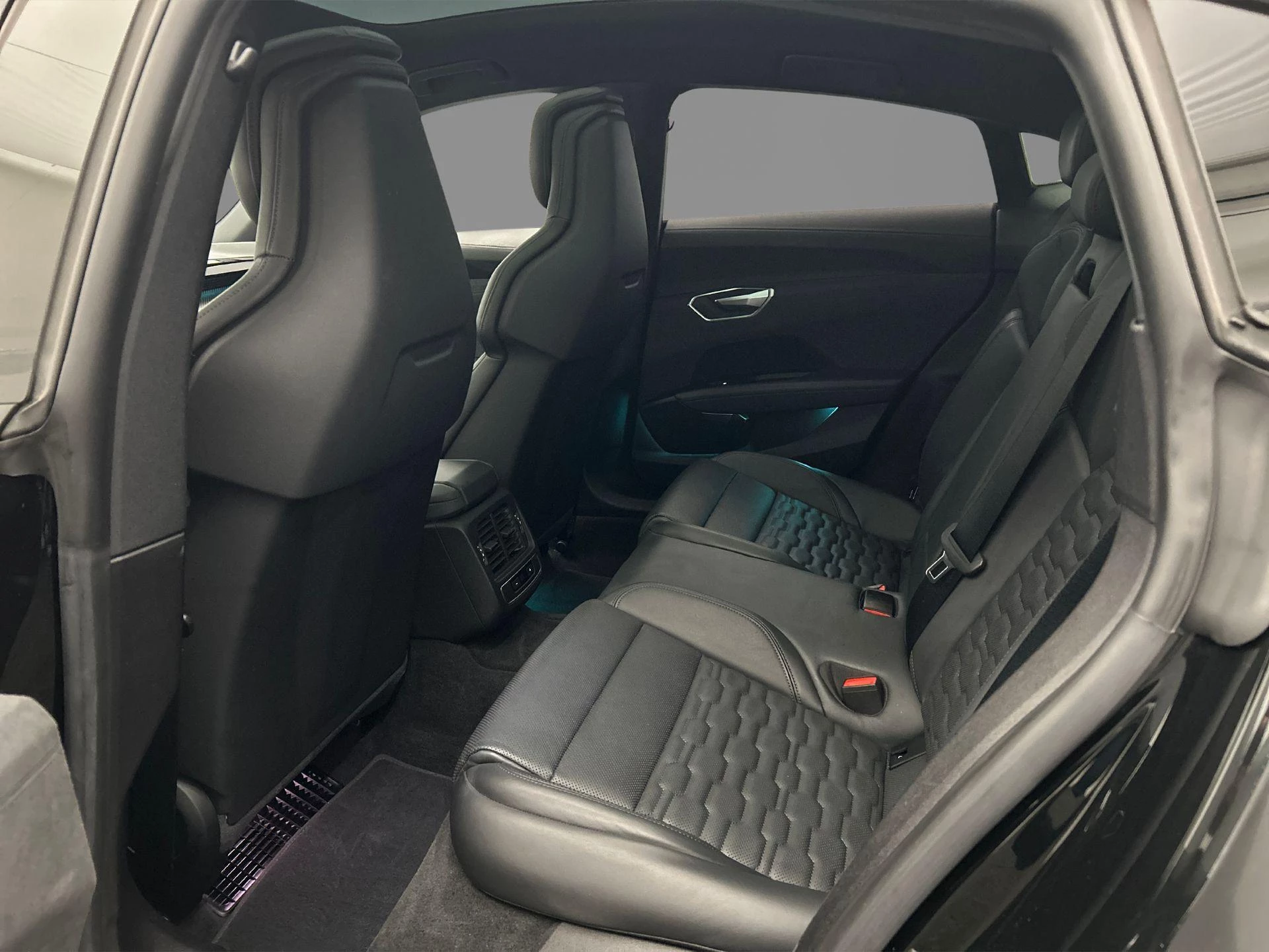 Hoofdafbeelding Audi e-tron GT