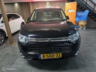 Mitsubishi Outlander 2.0 PHEV Instyle / Pano/ Volledig onderhouden