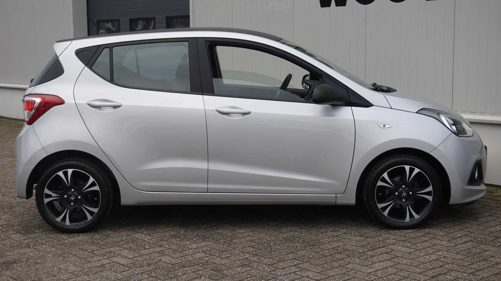 Hoofdafbeelding Hyundai i10