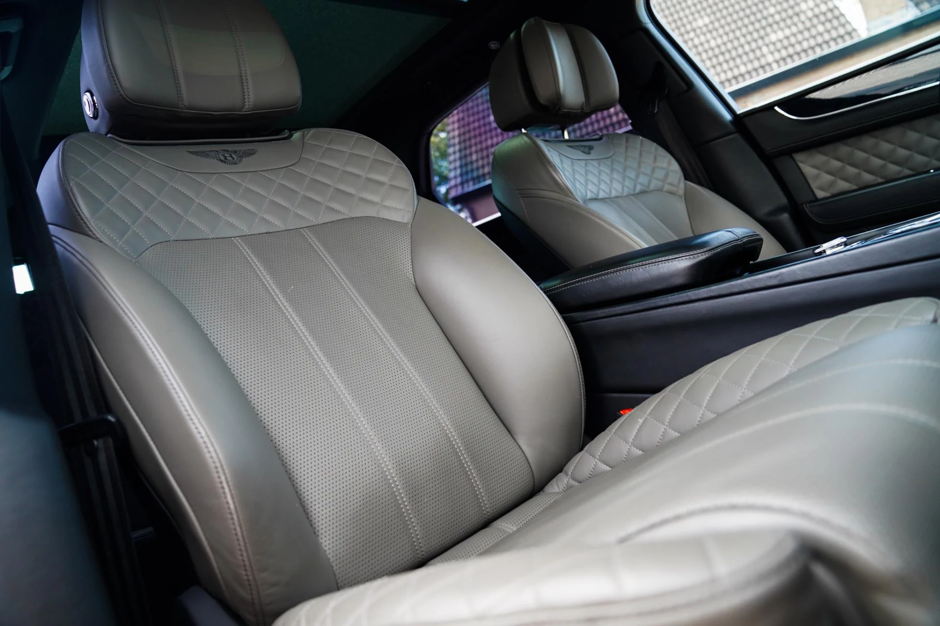 Hoofdafbeelding Bentley Bentayga
