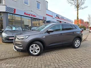 OPEL GRANDLAND X 1.2 TURBO BUSINESS EXECUTIVE / Trekhaak / Carplay /