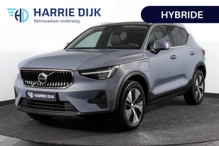 Hoofdafbeelding Volvo XC40 Volvo XC40 1.5 T4 Plug-in hybrid Plus Bright | Dig. Cockpit | Adapt. Cruise | Memory Stoelen | Elek. Klep | Stoel-+stuurverw. | PDC | Camera | NAV+App. Connect | ECC | LM 18" | 5282