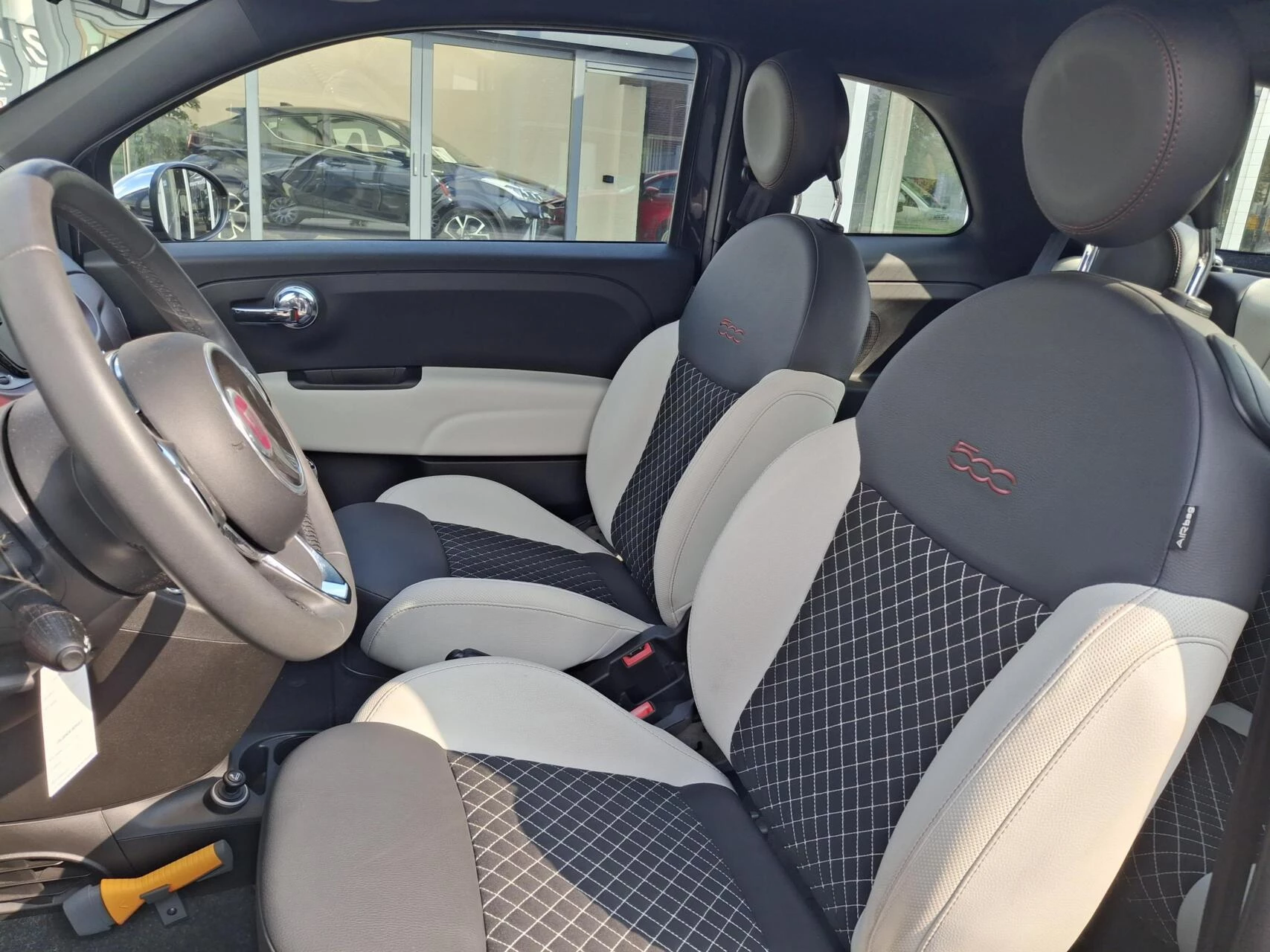 Hoofdafbeelding Fiat 500