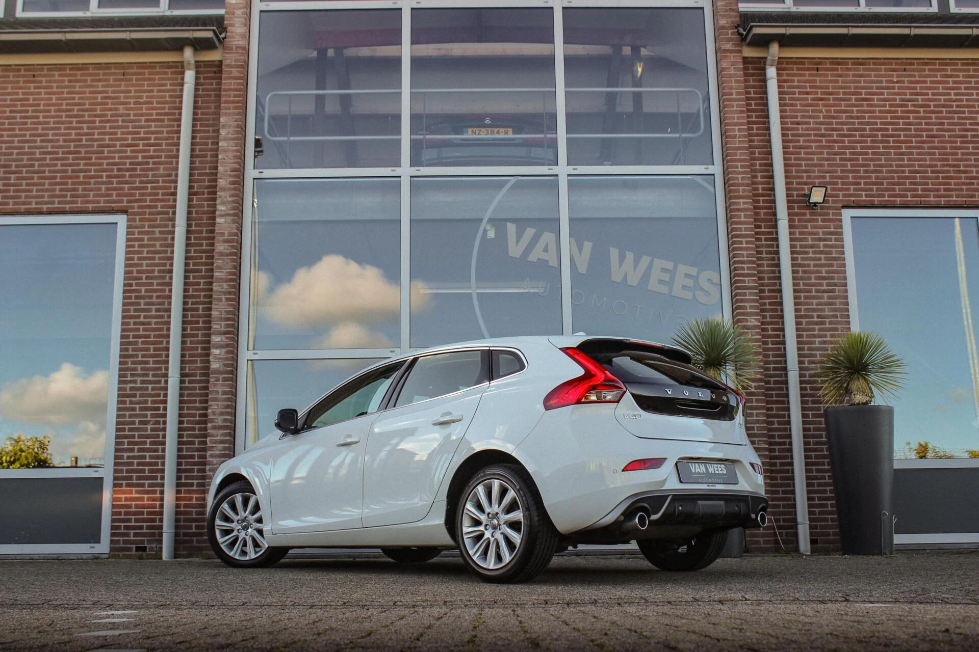 Hoofdafbeelding Volvo V40