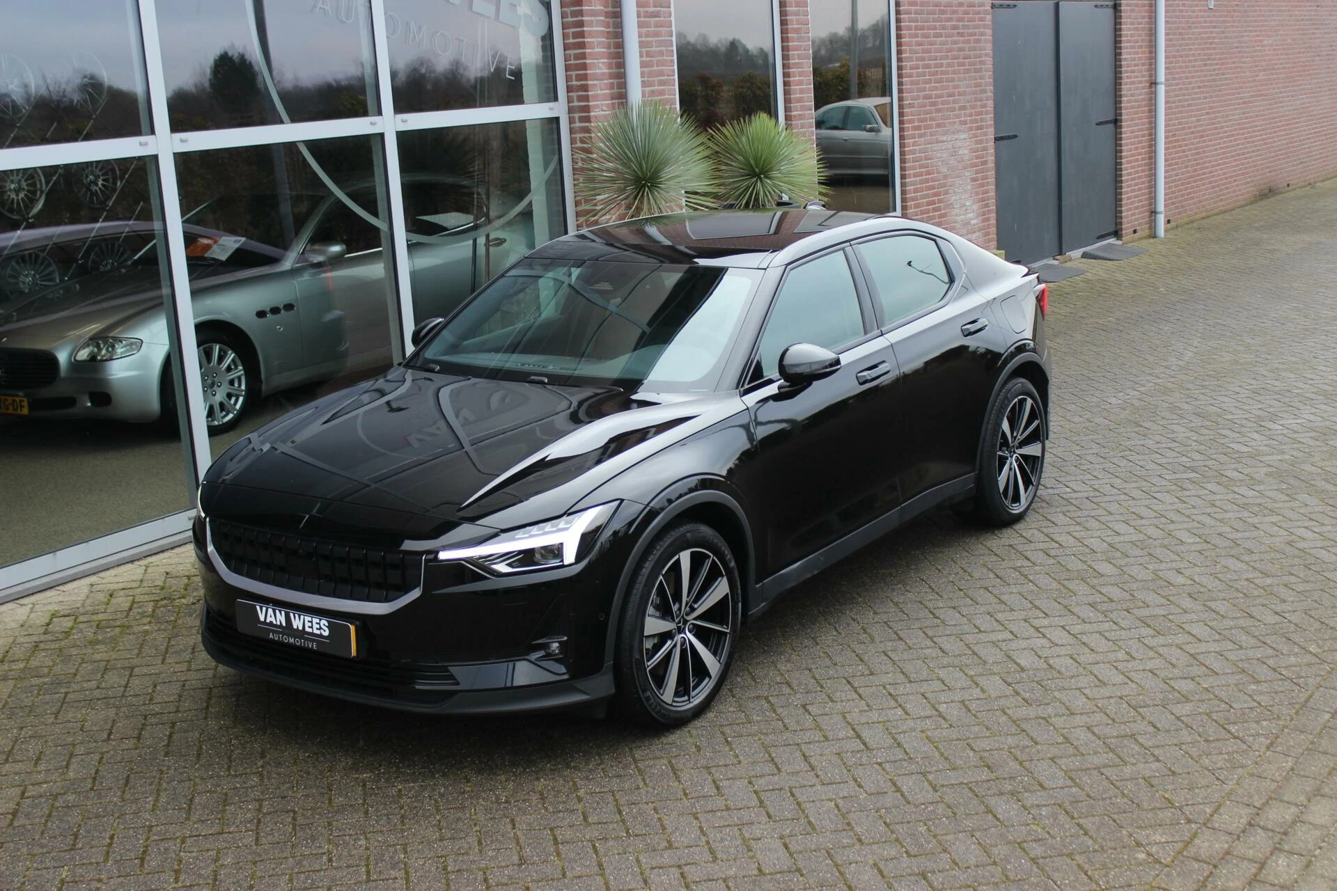 Hoofdafbeelding Polestar 2