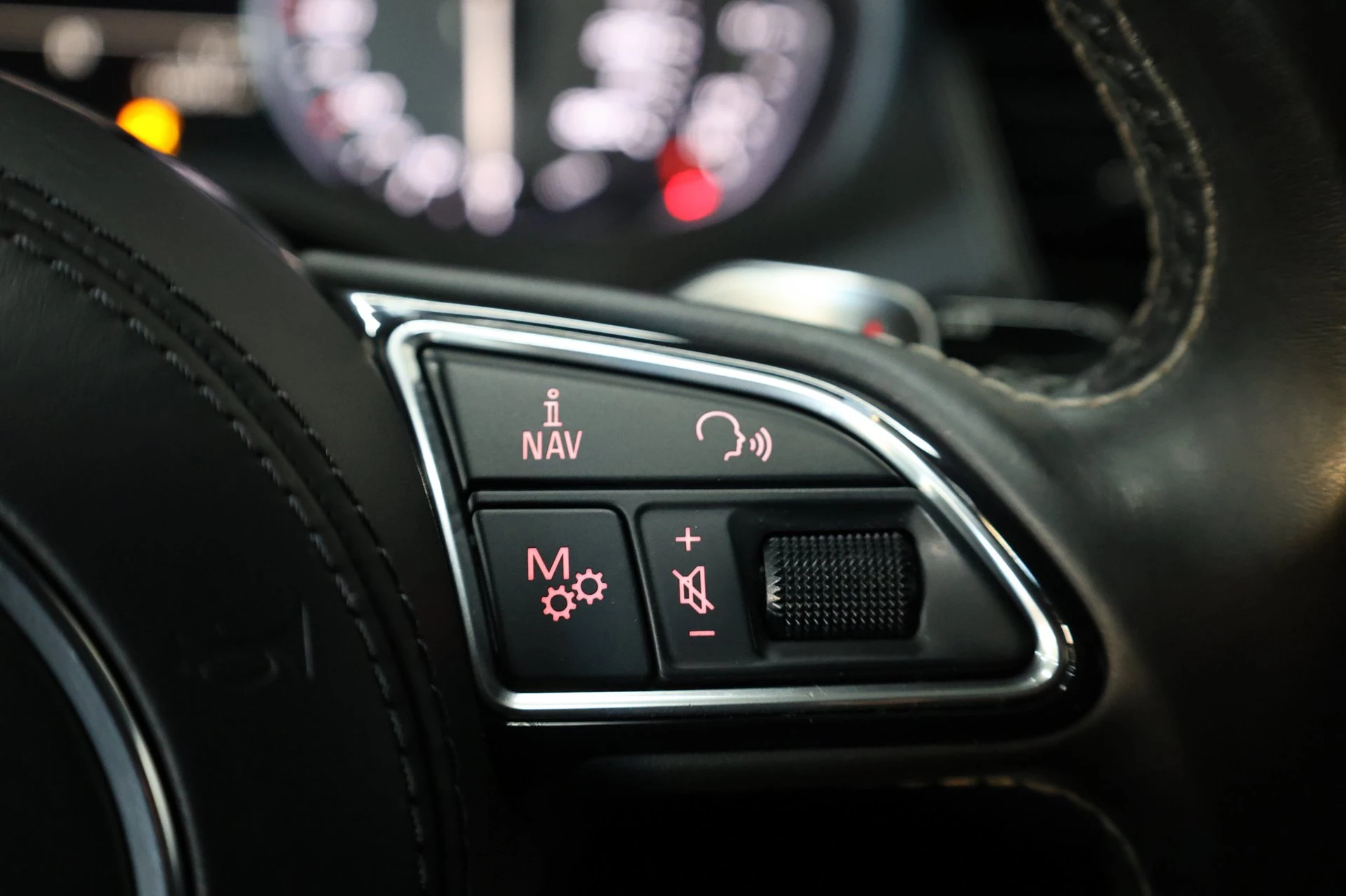 Hoofdafbeelding Audi S8