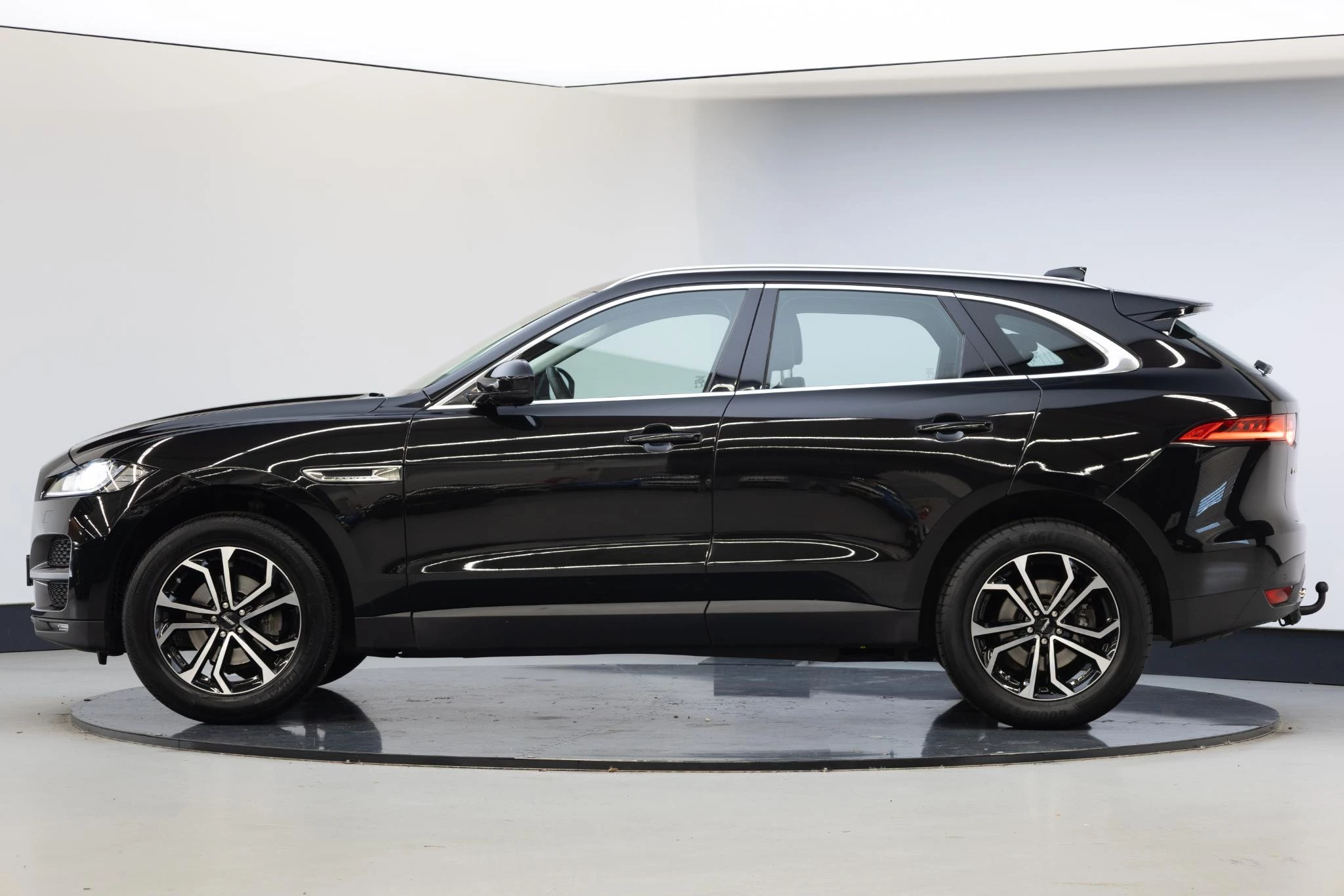 Hoofdafbeelding Jaguar F-PACE