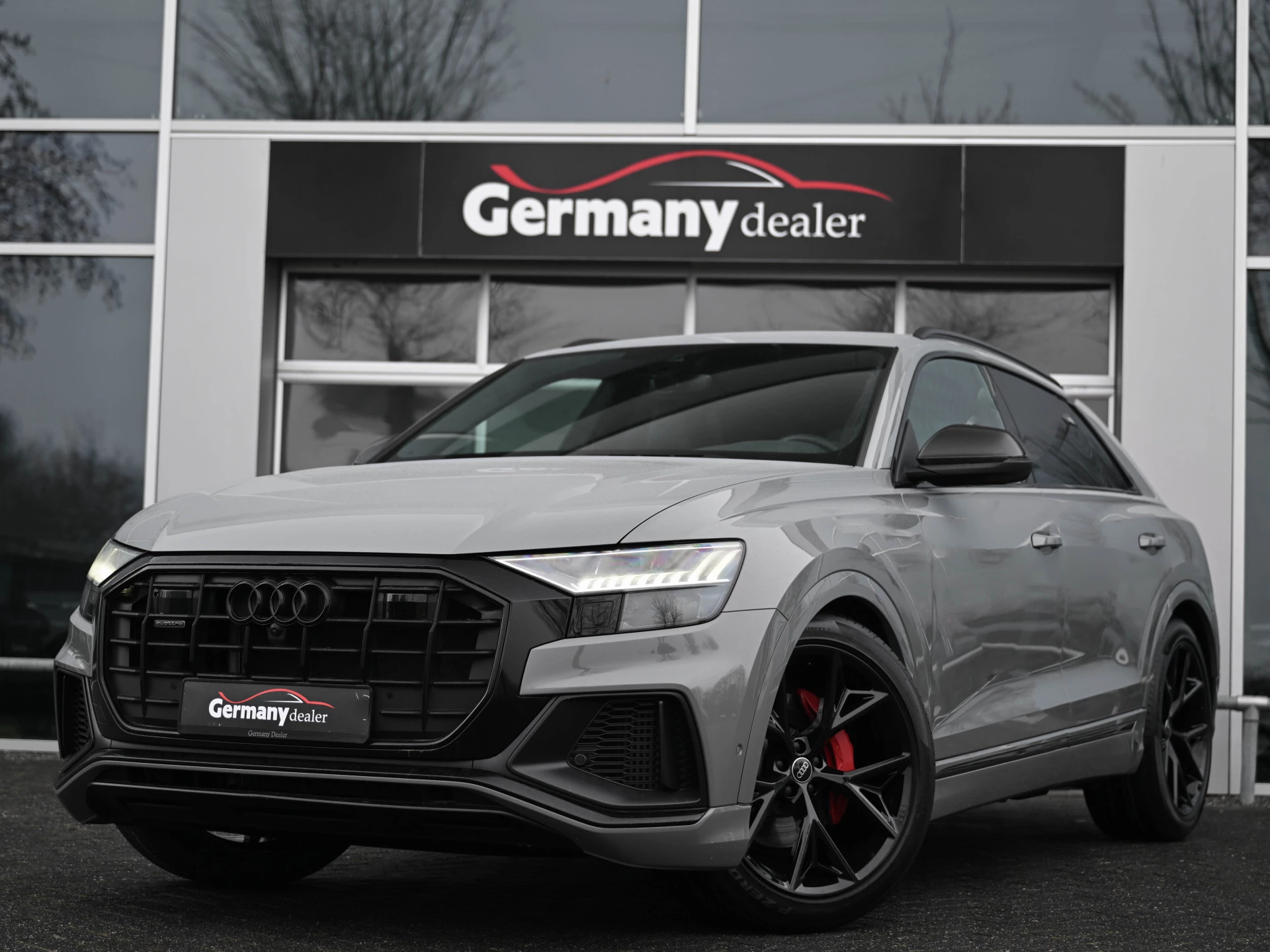 Hoofdafbeelding Audi Q8