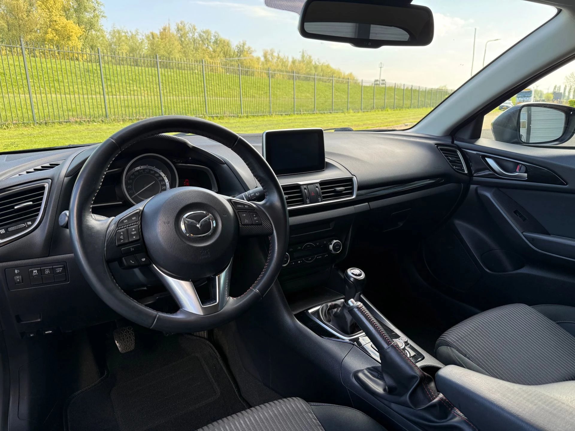 Hoofdafbeelding Mazda 3