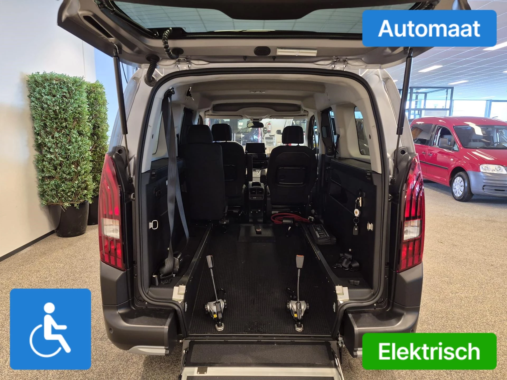 Hoofdafbeelding Peugeot e-Rifter