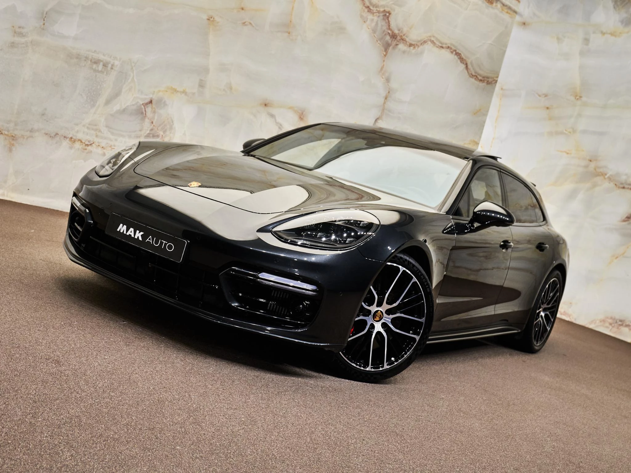 Hoofdafbeelding Porsche Panamera