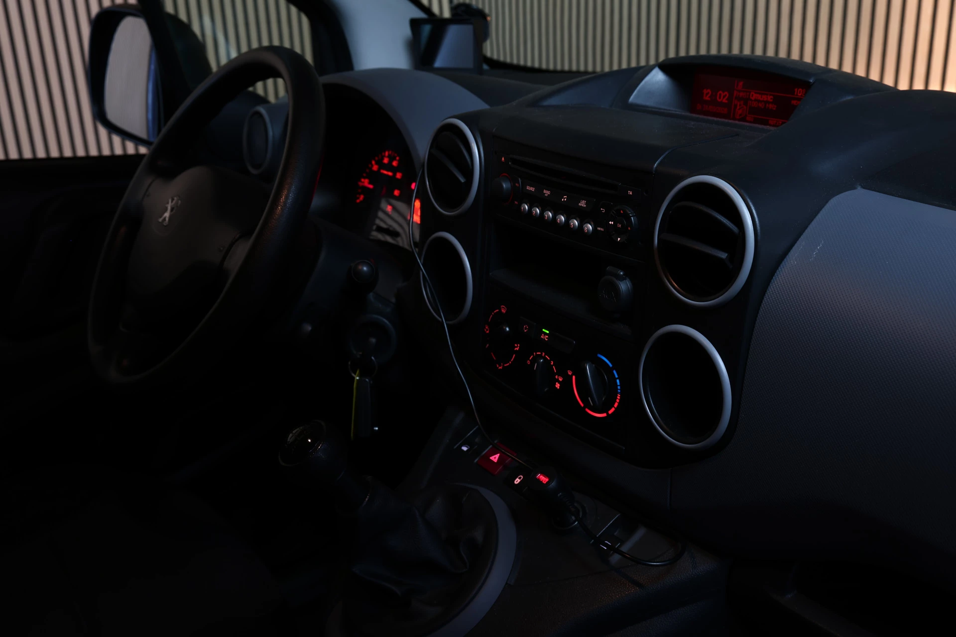 Hoofdafbeelding Peugeot Partner