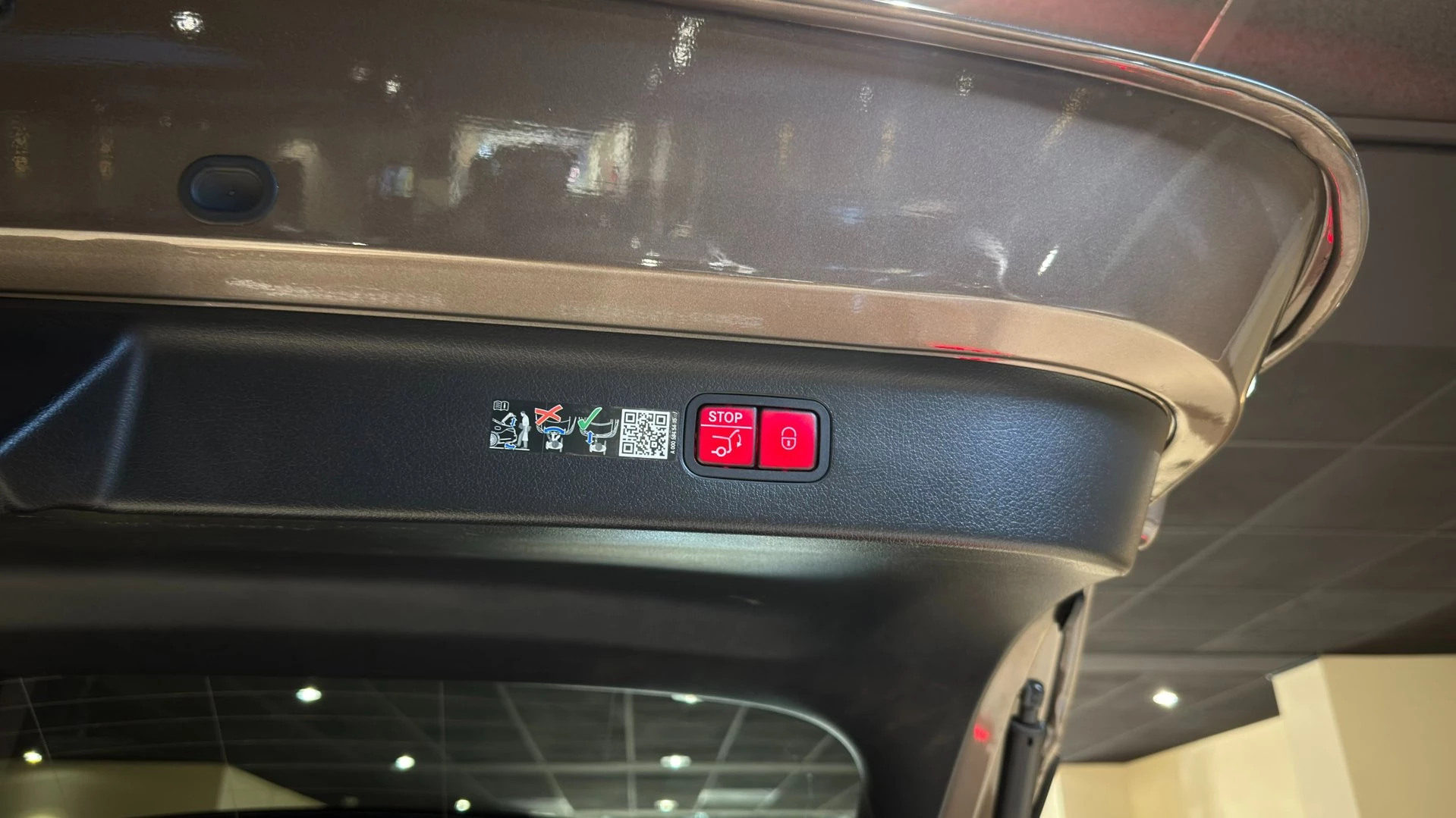 Hoofdafbeelding Mercedes-Benz EQE