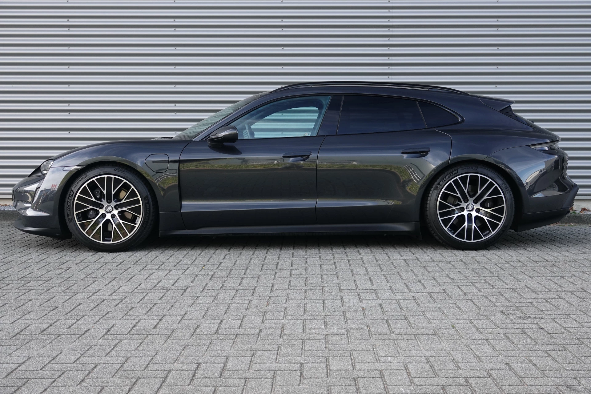 Hoofdafbeelding Porsche Taycan