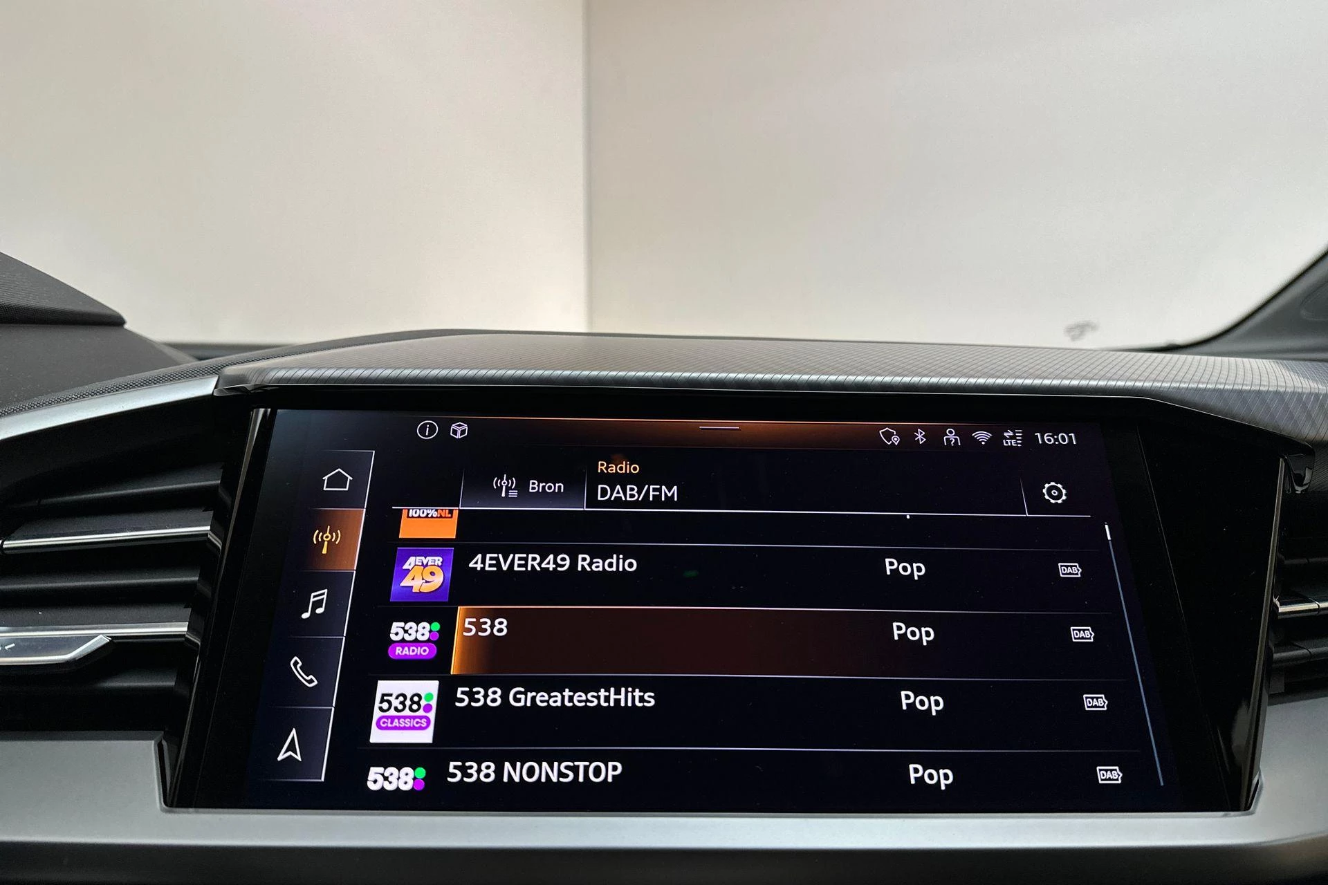 Hoofdafbeelding Audi Q4 e-tron