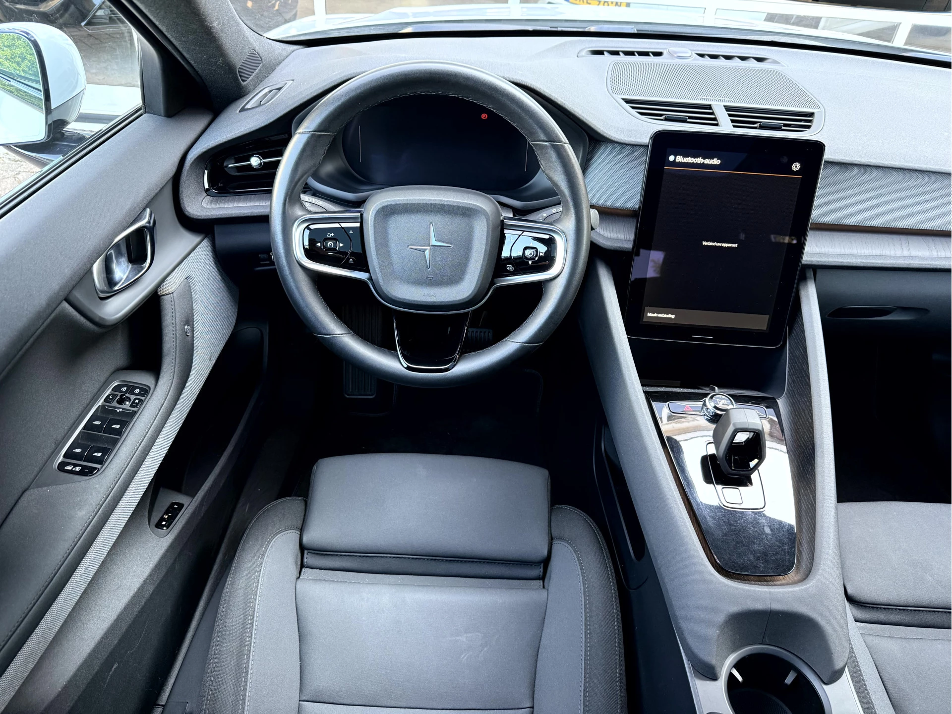 Hoofdafbeelding Polestar 2