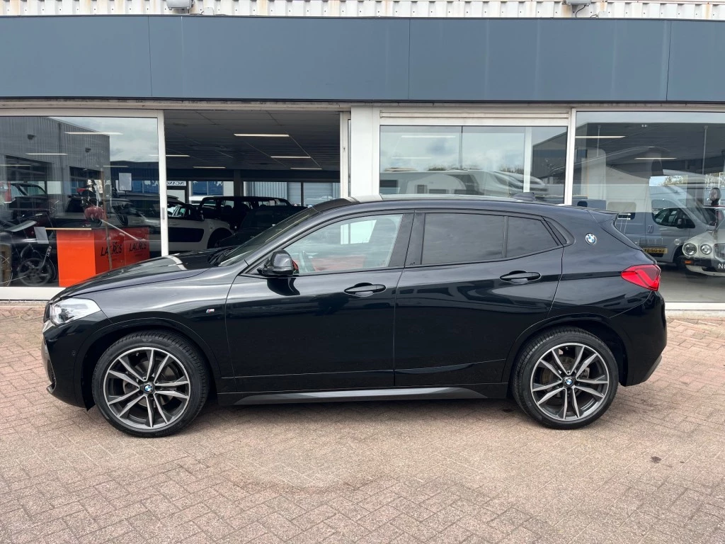 Hoofdafbeelding BMW X2