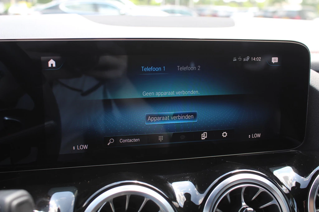 Hoofdafbeelding Mercedes-Benz EQA