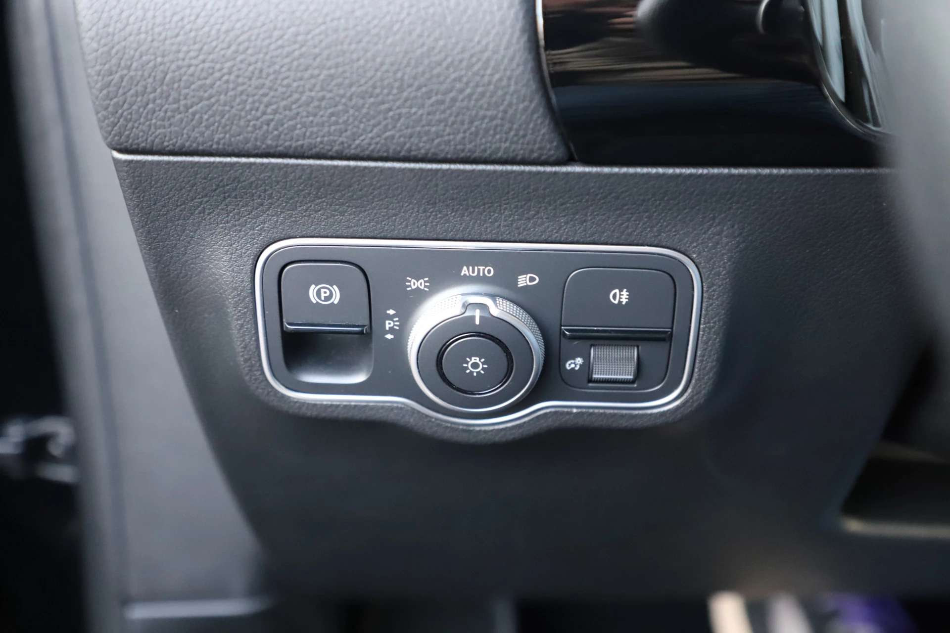 Hoofdafbeelding Mercedes-Benz EQA