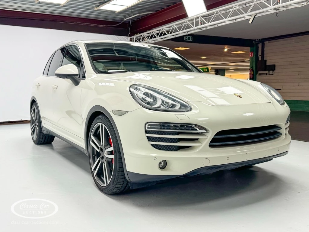 Hoofdafbeelding Porsche Cayenne