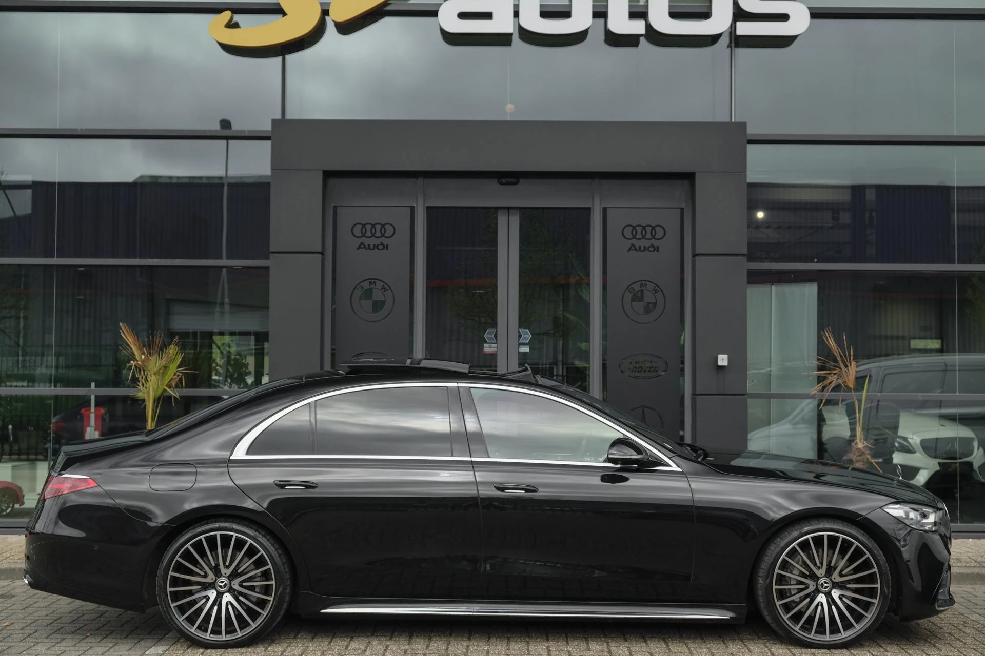 Hoofdafbeelding Mercedes-Benz S-Klasse