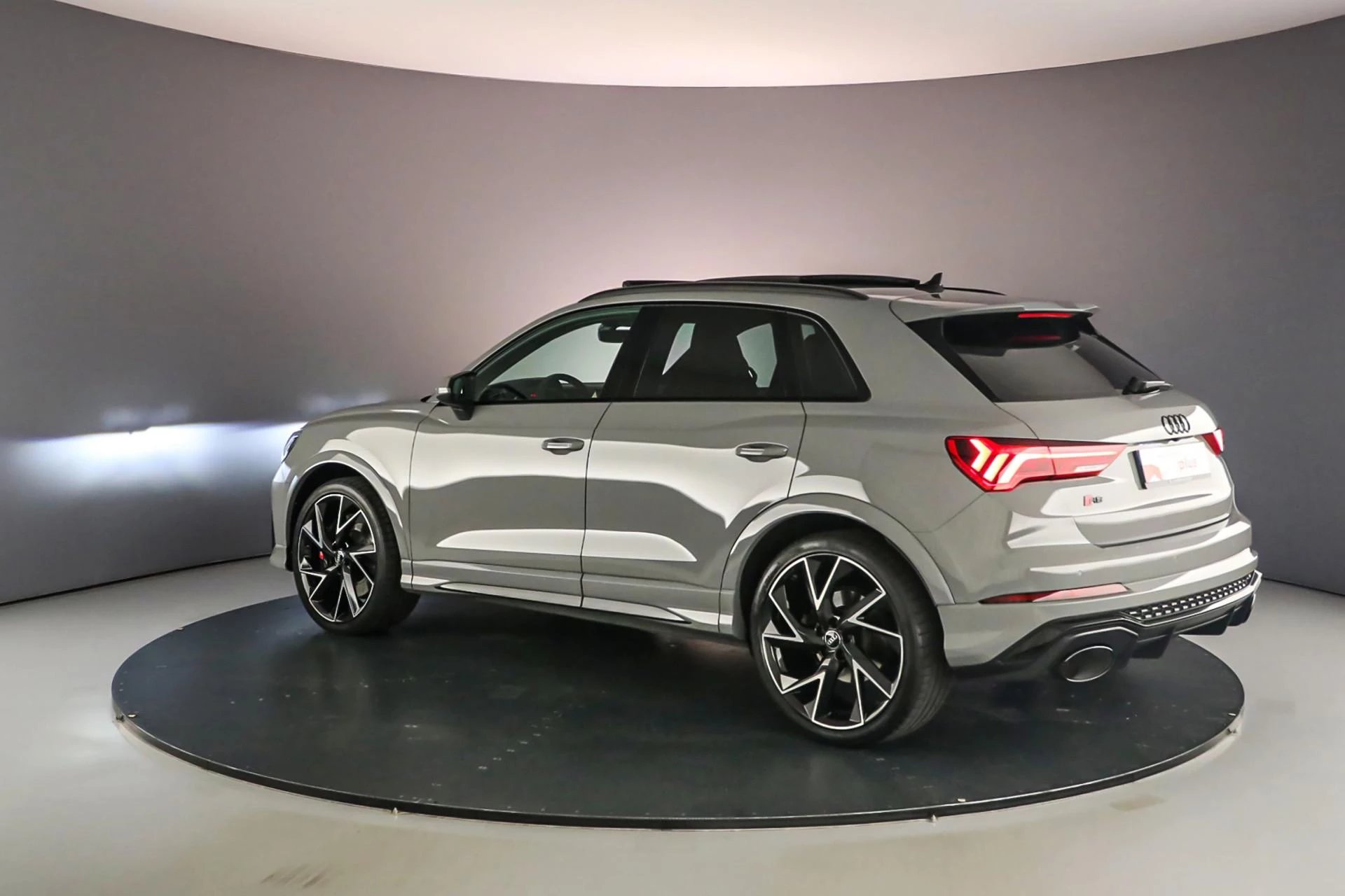 Hoofdafbeelding Audi RSQ3