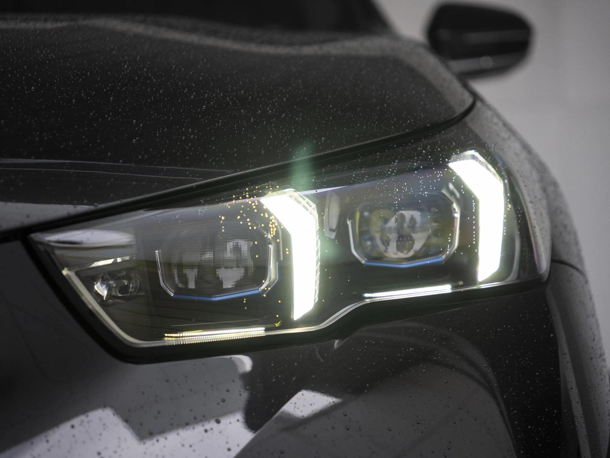 Hoofdafbeelding BMW i5
