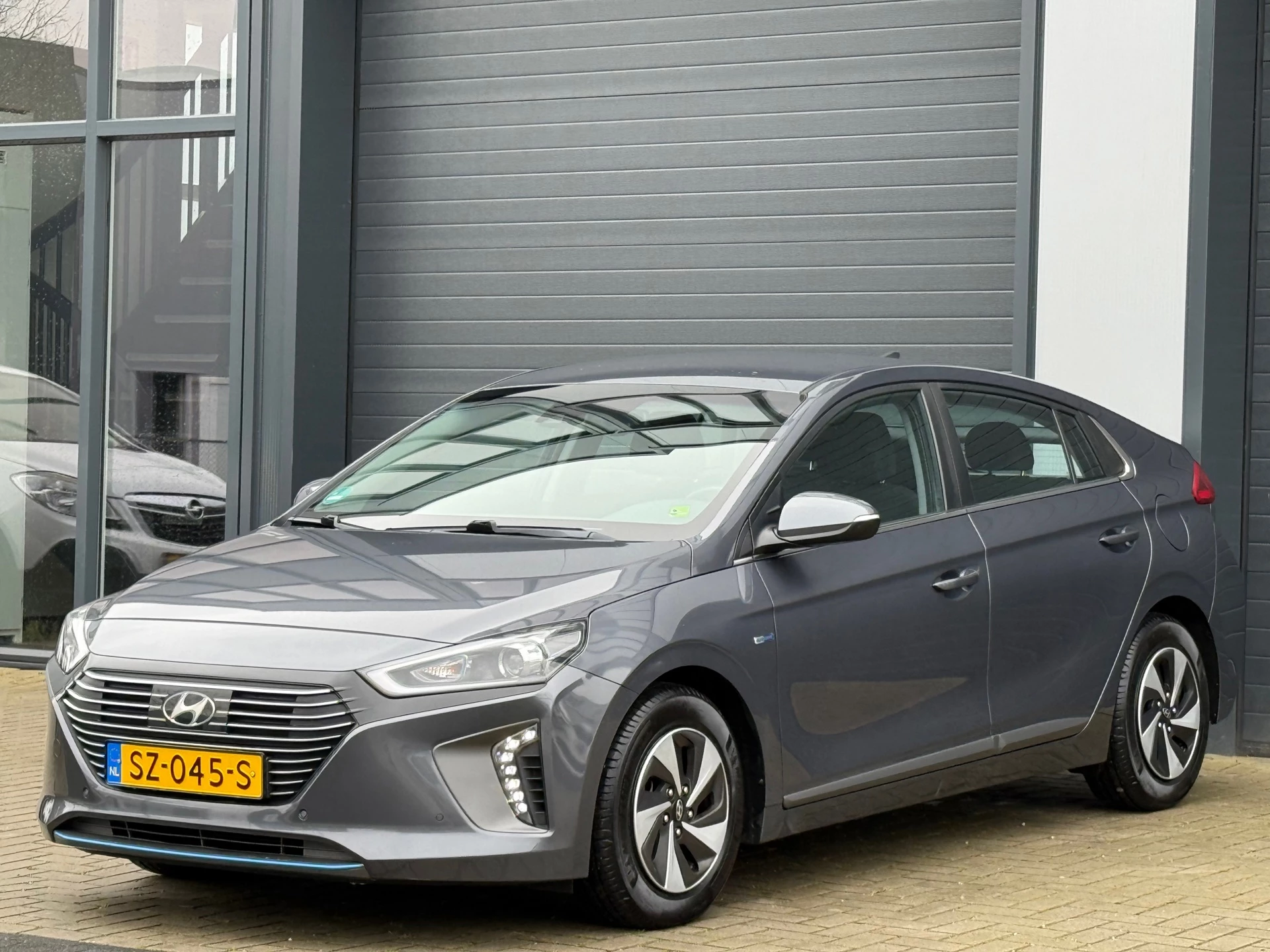 Hoofdafbeelding Hyundai IONIQ